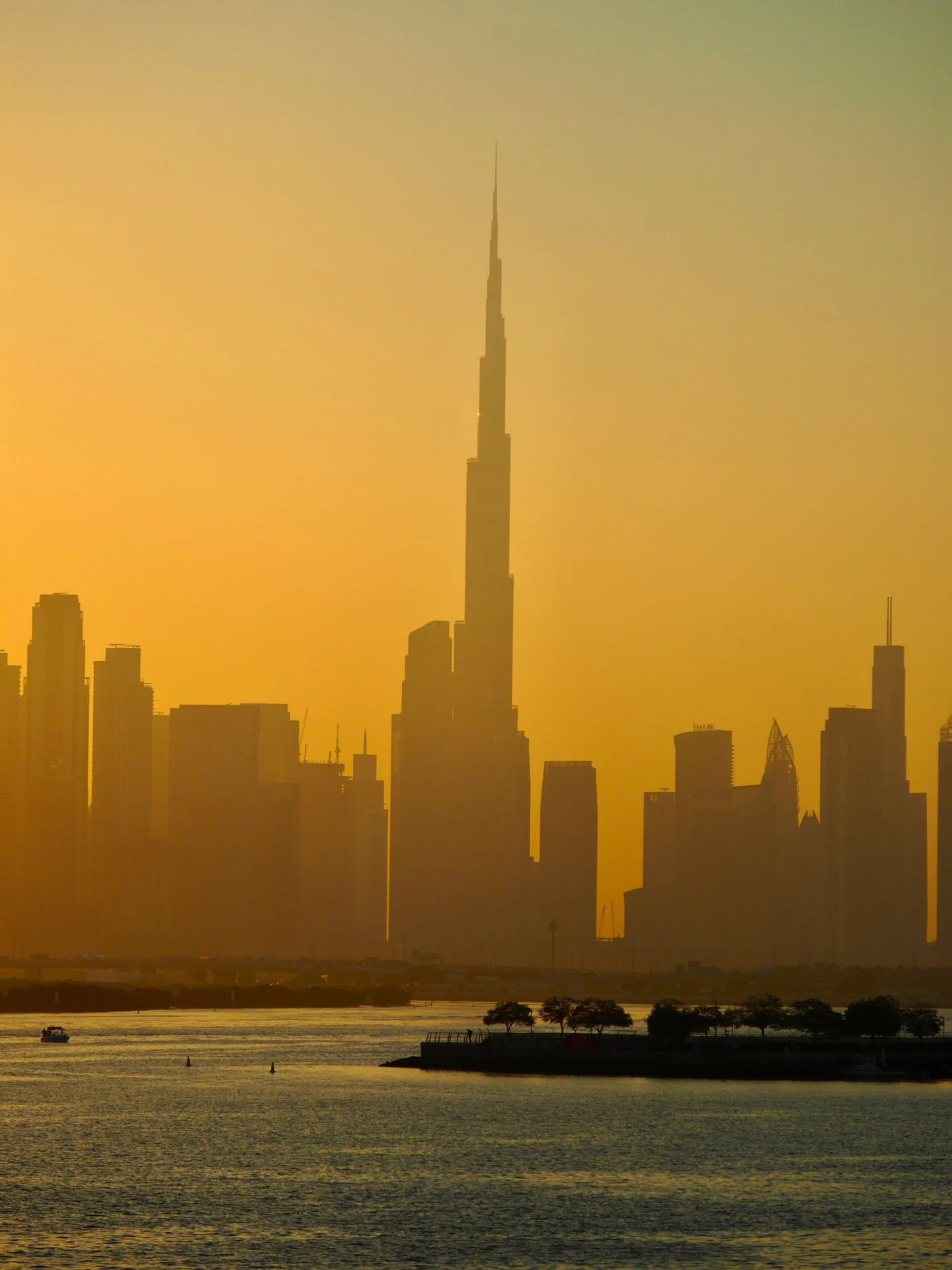 Dubai · Destination photograph
