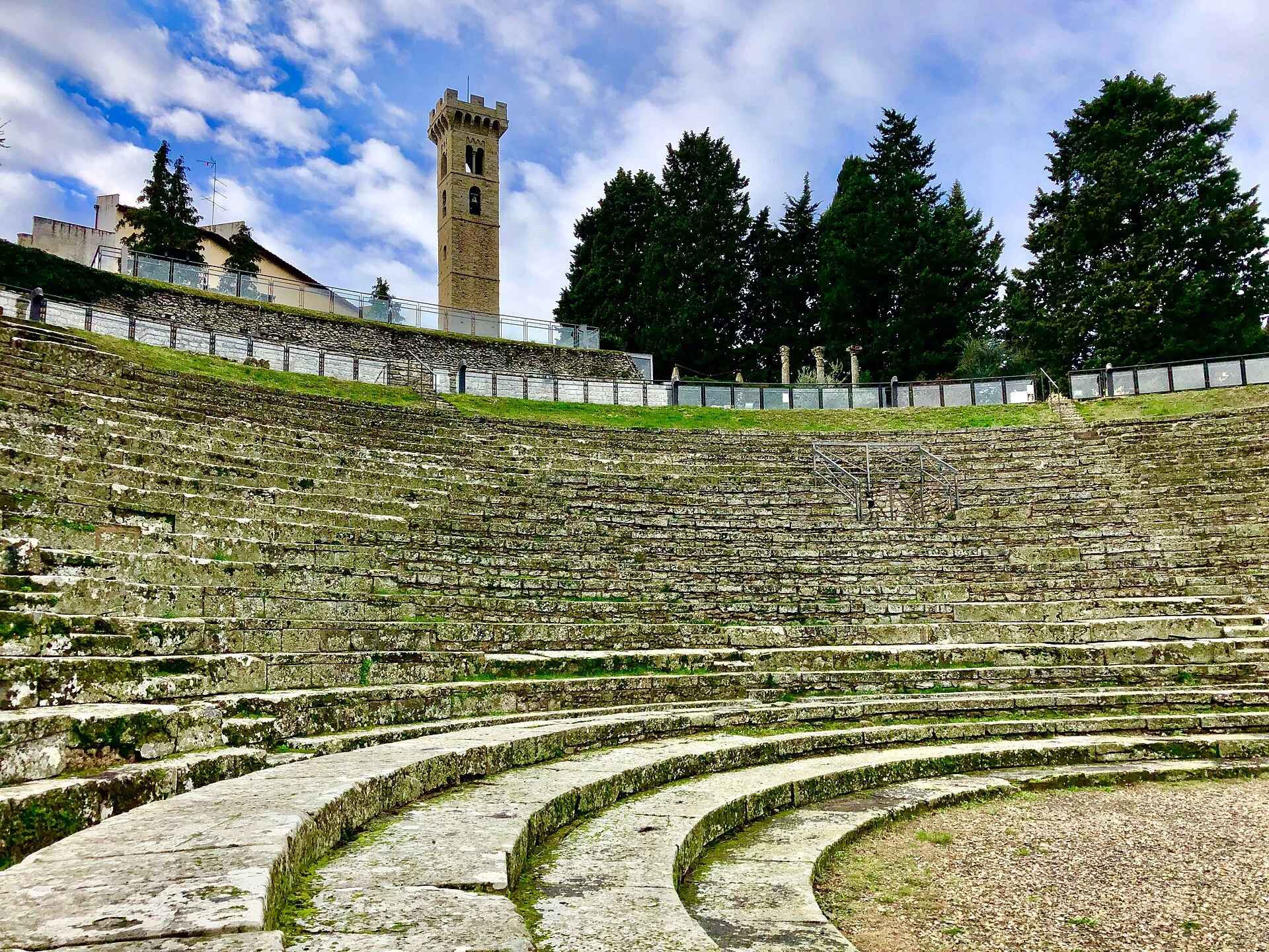 فیزوله · The Roman theatre at Fiesole — نمای مقصد.